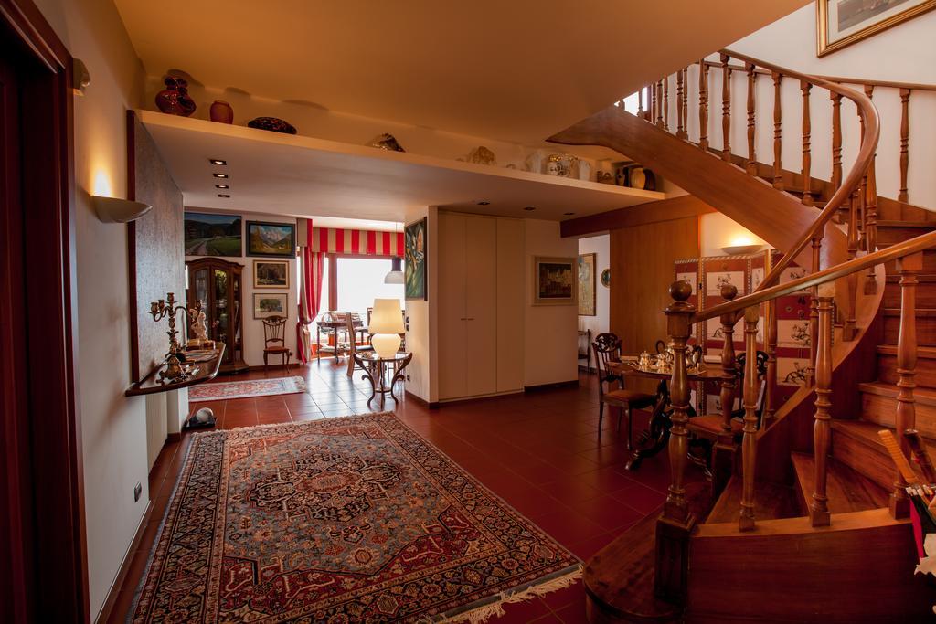 Bed and Breakfast La Volpe Dorata Стреза Экстерьер фото