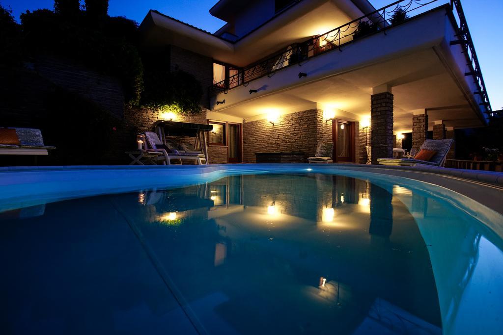 Bed and Breakfast La Volpe Dorata Стреза Экстерьер фото